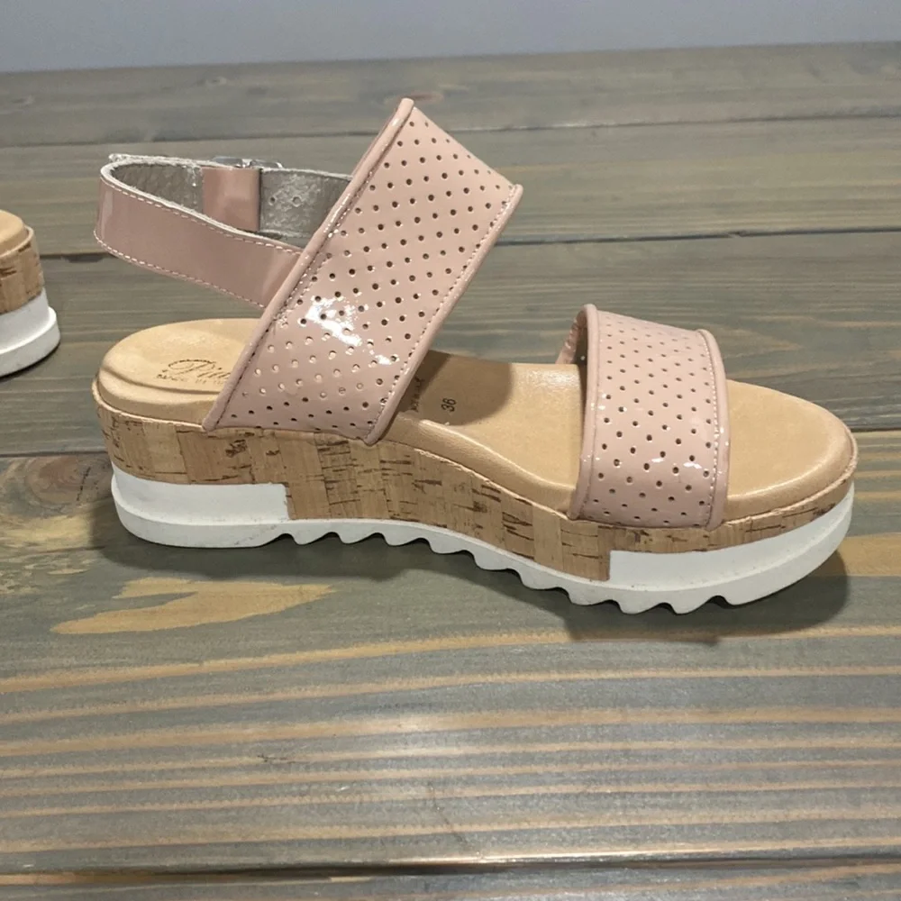 Italian leather nude sandals - Picture 3 of 4